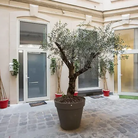 Cmg Montorgueil Ii Apartment